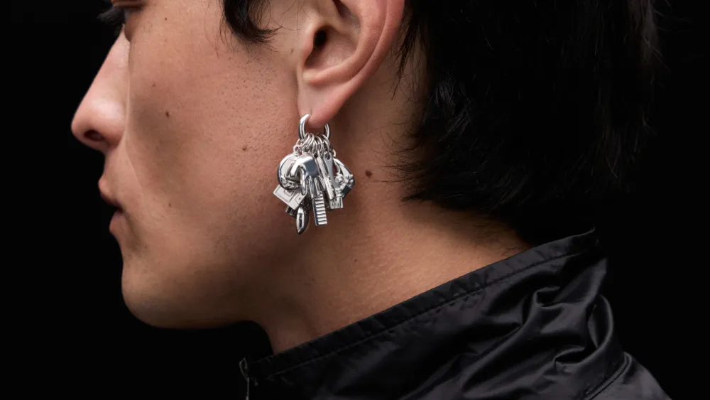 Avgvst x Crosby Studios: Новая ювел...