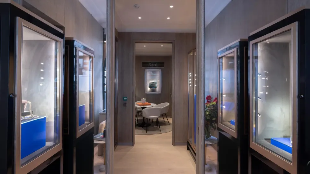 Sotheby's Bespoke: Эксклюзивные ювелирные украшения на заказ