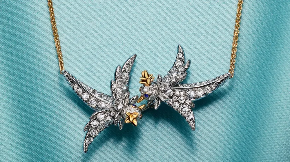 Гиганты роскоши: Kering и LVMH отчитались о продажах