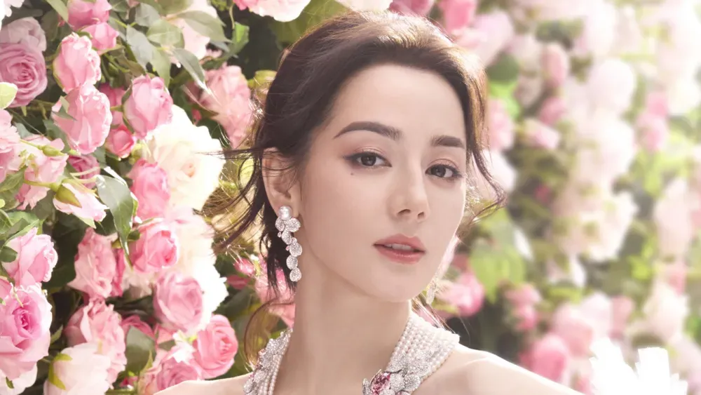 Коллекция Mikimoto Les Pétales: изысканность и мастерство