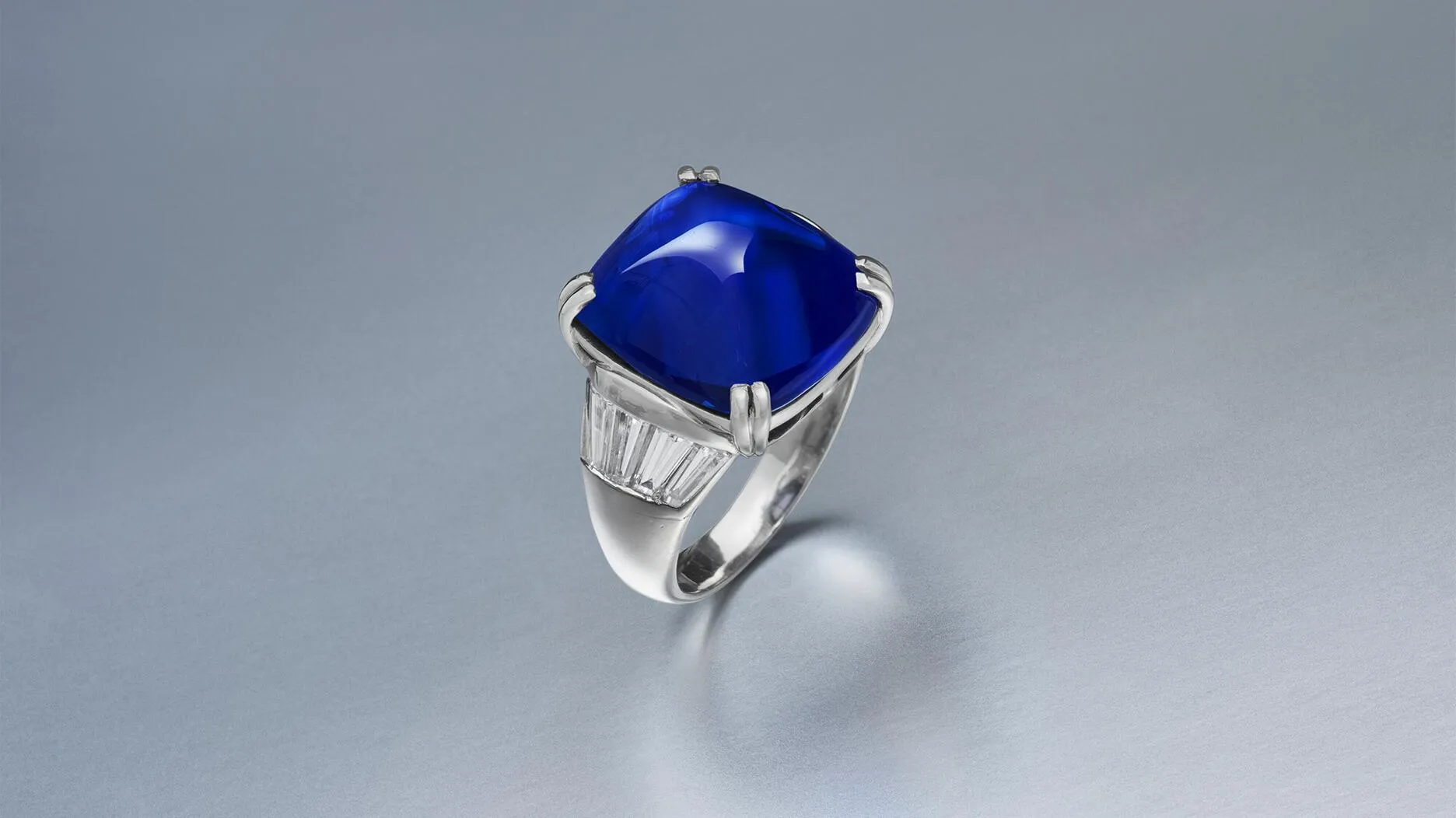 Редкие сапфиры и бриллианты на аукционе Christie's