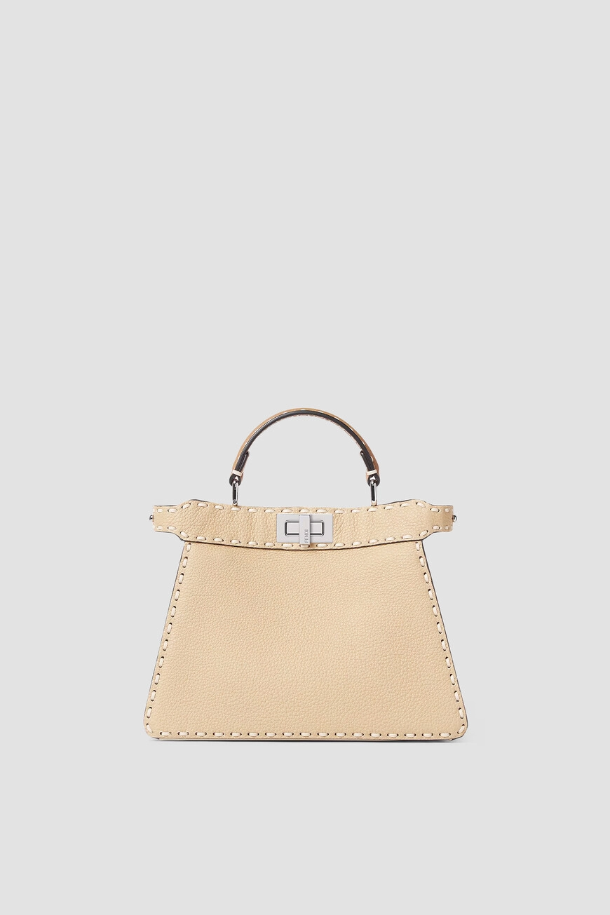 Fendi Peekaboo ISeeU Selleria: Сумка из кожи Cuoio Romano