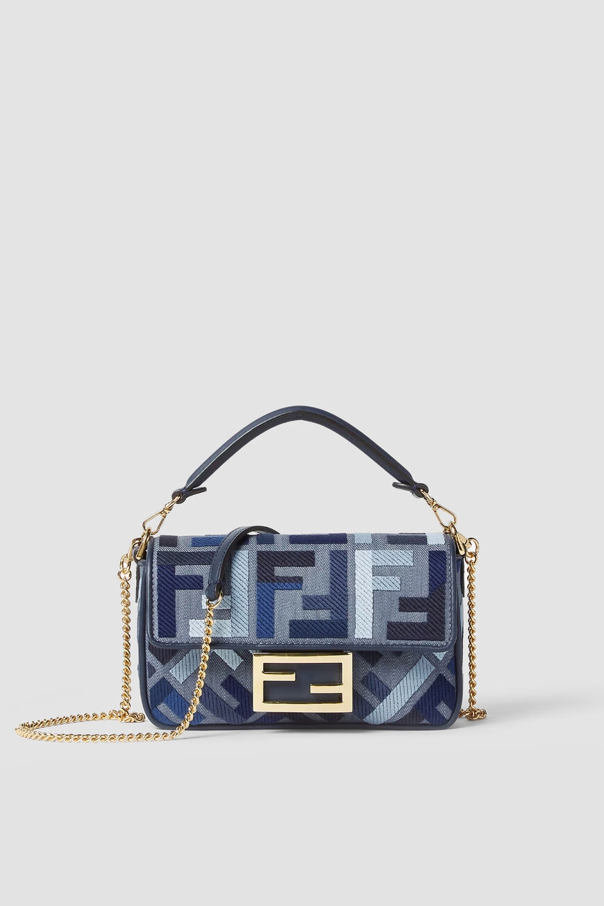 Fendi Baguette® Mini: сумка с вышивкой FF | Купить онлайн