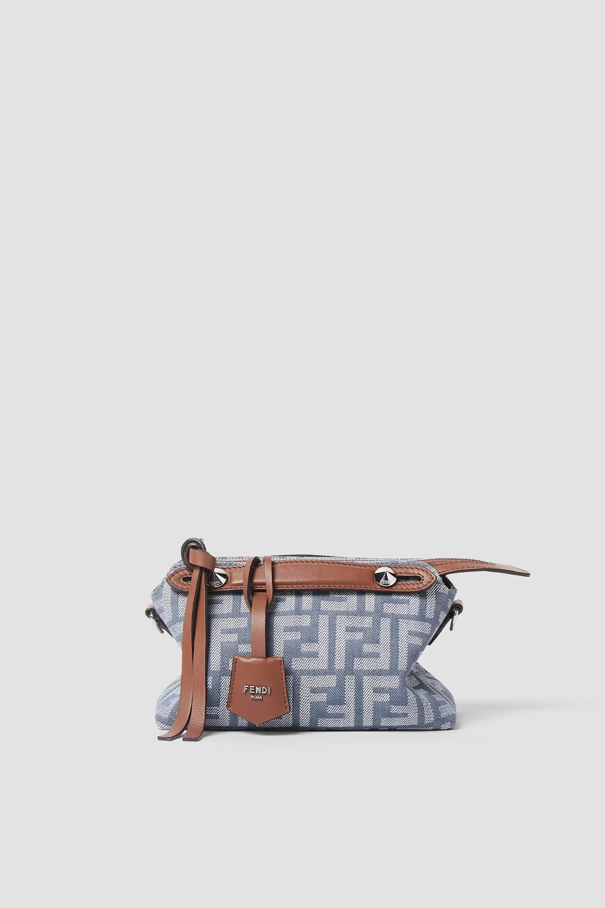 Fendi By The Way Soft Mini: Синяя сумка с узором FF