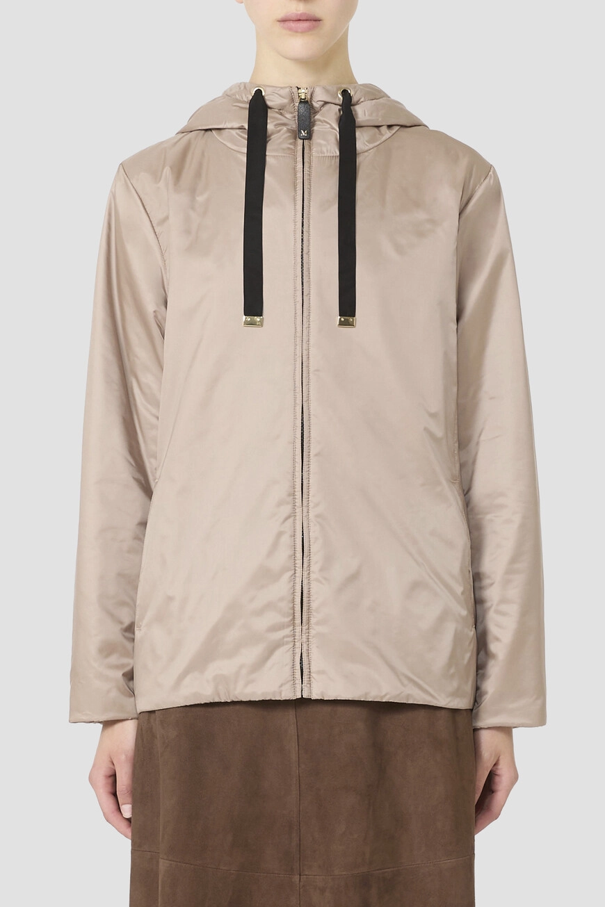 Куртка Max Mara: Стильная во...