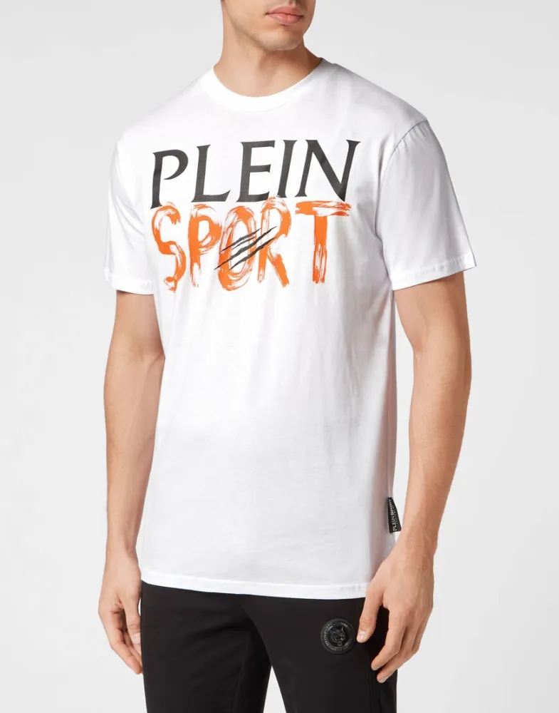 Футболка Plein Sport: Стиль Чемпионов для Активной Жизни