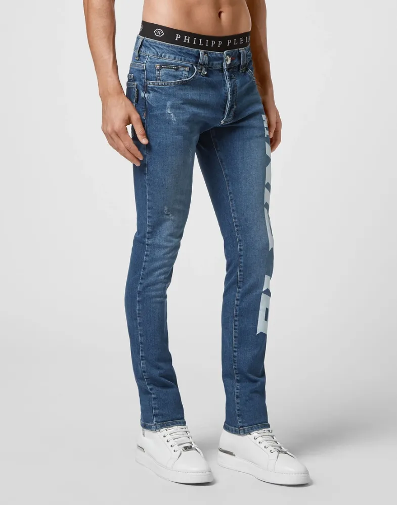 Прямые джинсы Philipp Plein: Стиль и Харизма
