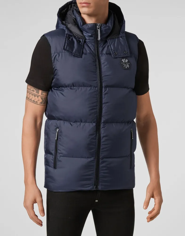 Жилет Philipp Plein: Дерзкий стиль для тебя