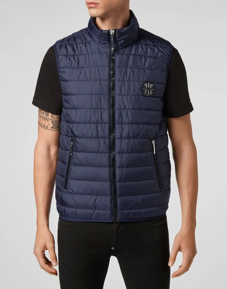 Жилет Philipp Plein: Дерзкий стиль для тебя