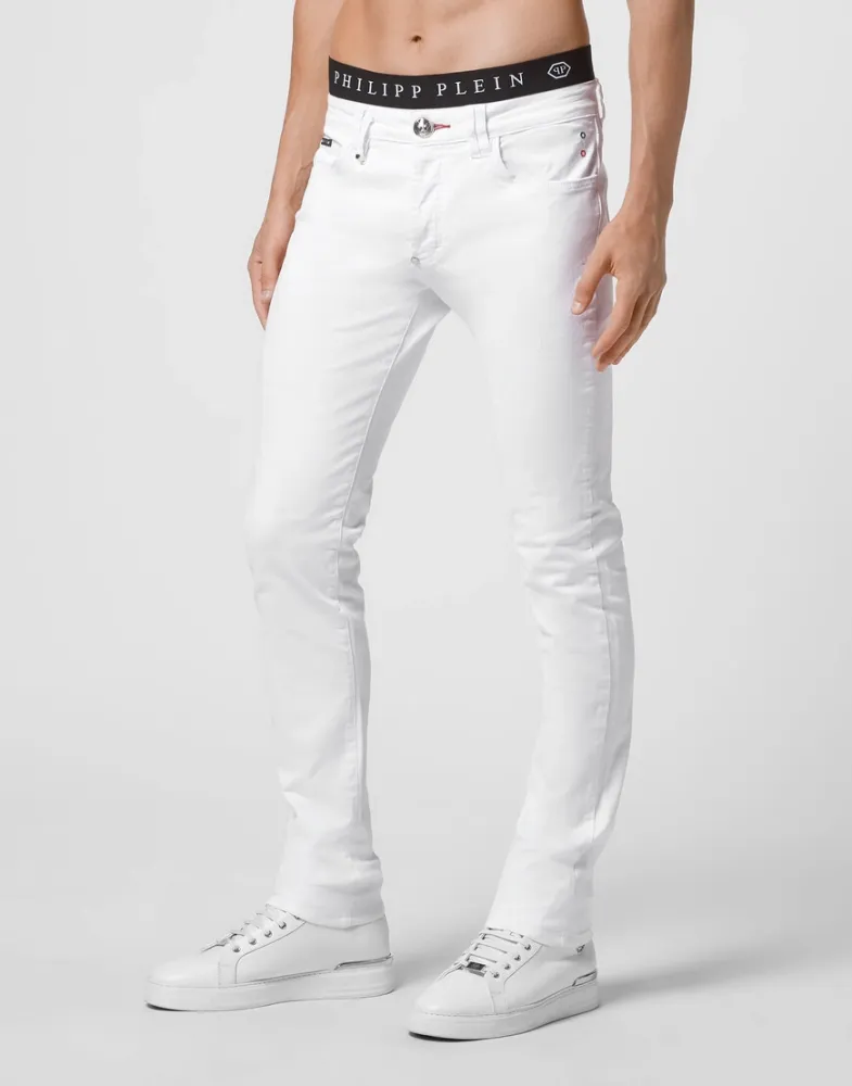 Прямые джинсы Philipp Plein: Стиль и Харизма