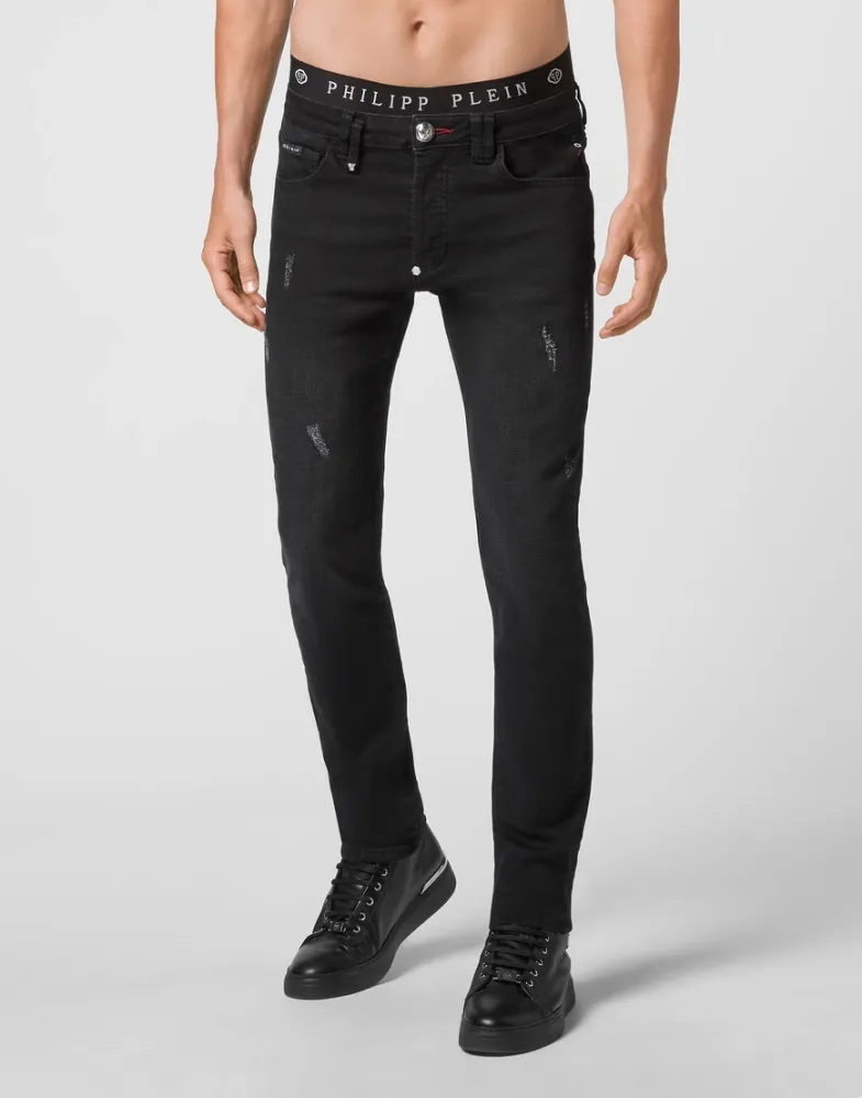 Прямые джинсы Philipp Plein: Стиль и Харизма