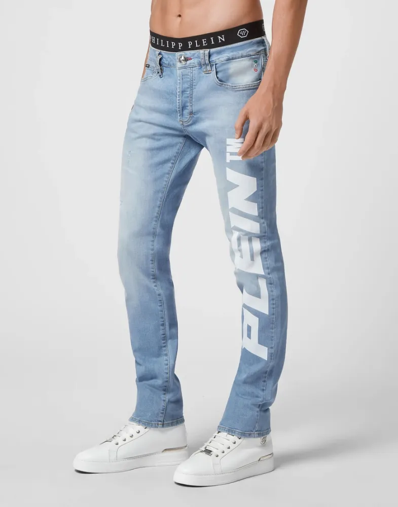 Прямые джинсы Philipp Plein: Стиль и Харизма