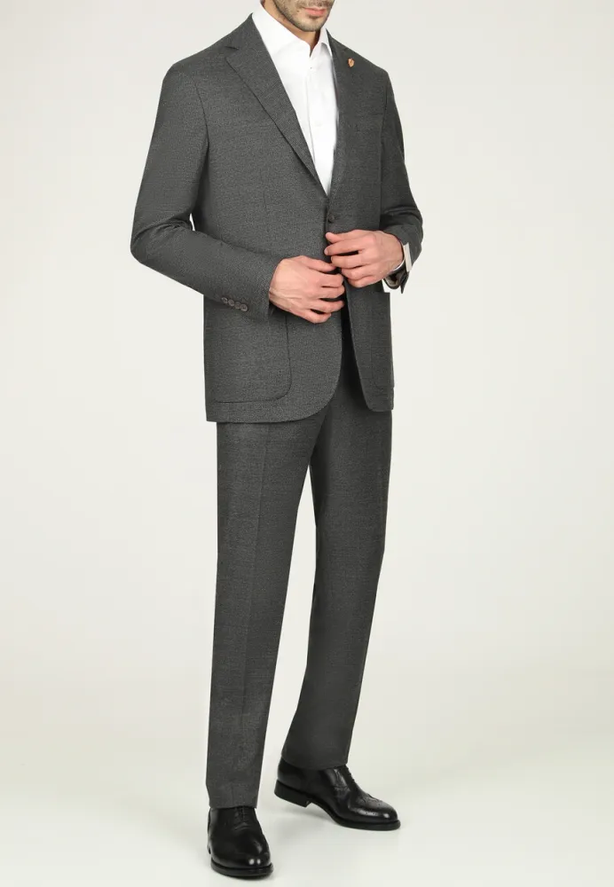 Костюм Corneliani: Итальянская элегантность. Купить онлайн.